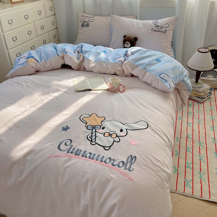 91家纺网 家纺一手货源 找家纺 小叮当家纺仓储工厂店 2025新款提供买家秀爆款花型不断货三丽鸥绣花全棉纯棉磨毛卡通四件套 星愿玉桂狗-粉