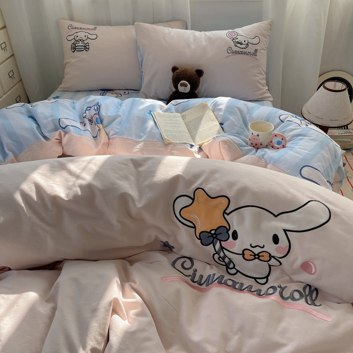 91家纺网 家纺一手货源 找家纺 小叮当家纺仓储工厂店 2025新款提供买家秀爆款花型不断货三丽鸥绣花全棉纯棉磨毛卡通四件套 星愿玉桂狗-粉