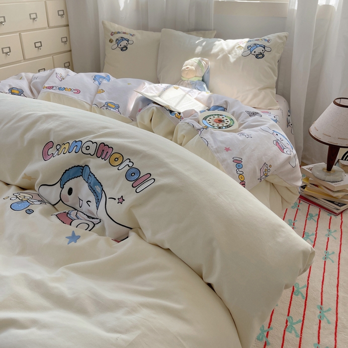 91家纺网 家纺一手货源 找家纺 小叮当家纺仓储工厂店 2025新款提供买家秀爆款花型不断货三丽鸥绣花全棉纯棉磨毛卡通四件套 撒娇玉桂狗-米