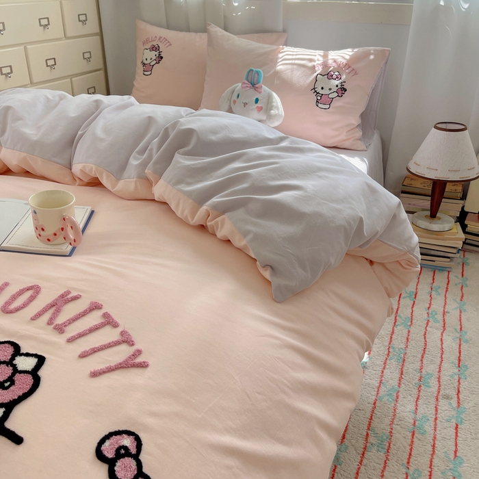 91家纺网 家纺一手货源 找家纺 小叮当家纺仓储工厂店 2025新款提供买家秀爆款花型不断货三丽鸥绣花全棉纯棉磨毛卡通四件套 甜心kitty