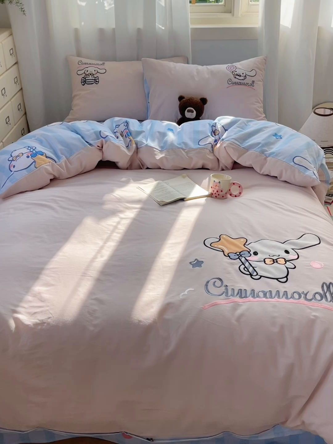 91家纺网 家纺一手货源 找家纺 小叮当家纺仓储工厂店 2025新款提供买家秀爆款花型不断货三丽鸥绣花全棉纯棉磨毛卡通四件套 星愿玉桂狗-粉