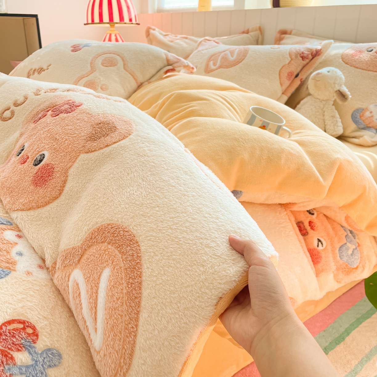 91家纺网 家纺一手货源 找家纺 （总）沐慕 2025新款A类200g加厚雪花绒180g牛奶绒四件套