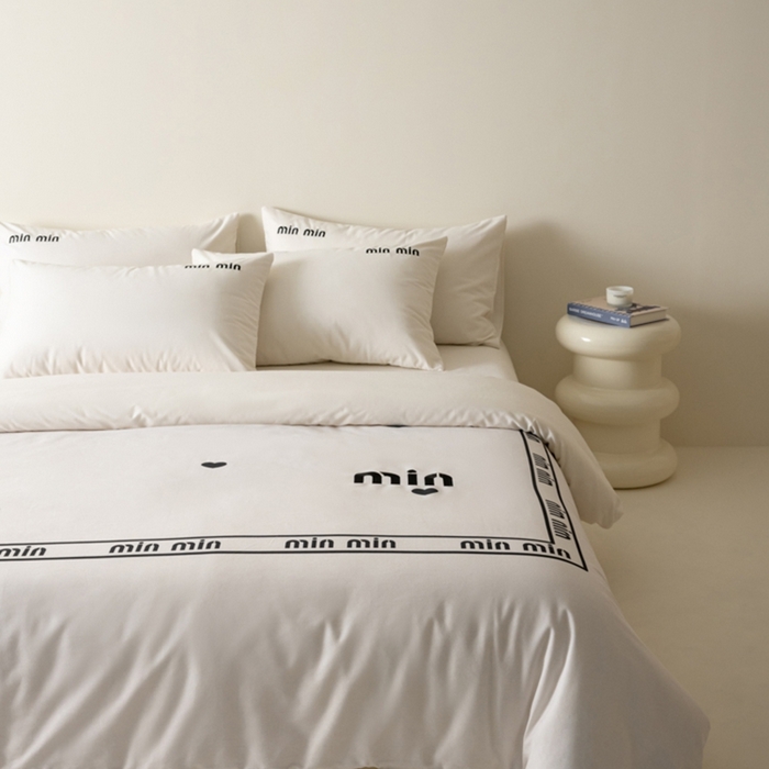 91家纺网 家纺一手货源 找家纺 （总）小叮当家纺仓储工厂店 2025新款提供买家秀爆款花型不断货全棉纯棉磨毛四件套大版定位印加绣