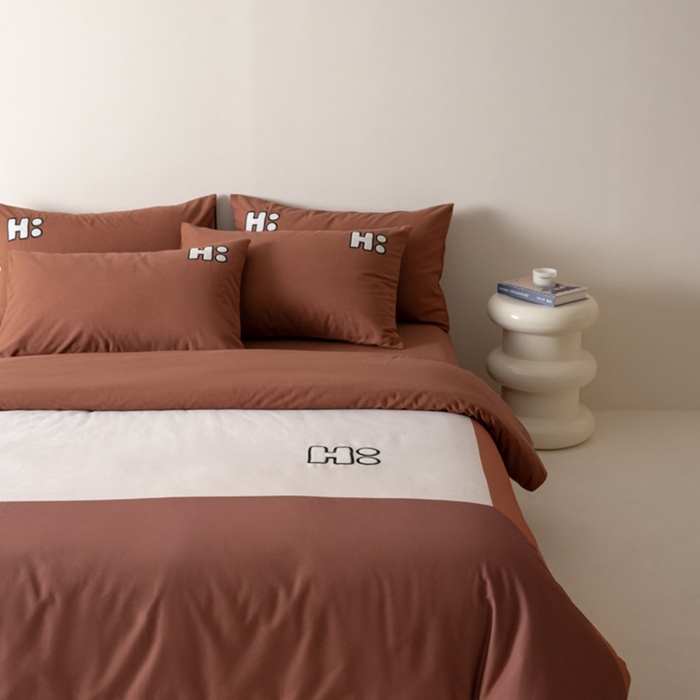 91家纺网 家纺一手货源 找家纺 小叮当家纺仓储工厂店 2025新款提供买家秀爆款花型不断货全棉纯棉磨毛四件套大版定位印加绣 狂野派