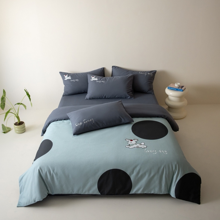 小叮当家纺仓储工厂店 2025新款提供买家秀爆款花型不断货全棉纯棉磨毛四件套大版定位印加绣 波点派对