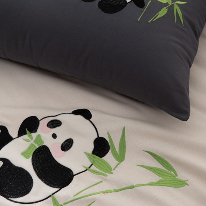 91家纺网 家纺一手货源 找家纺 小叮当家纺仓储工厂店 2025新款提供买家秀爆款花型不断货全棉纯棉磨毛四件套大版定位印加绣 害羞团子