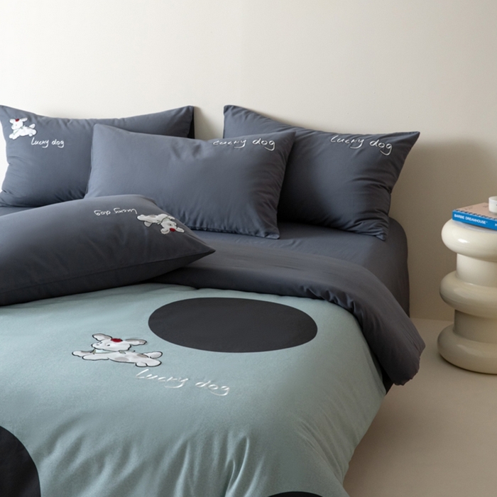 91家纺网 家纺一手货源 找家纺 小叮当家纺仓储工厂店 2025新款提供买家秀爆款花型不断货全棉纯棉磨毛四件套大版定位印加绣 波点派对