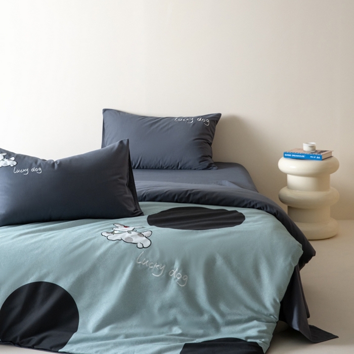 91家纺网 家纺一手货源 找家纺 小叮当家纺仓储工厂店 2025新款提供买家秀爆款花型不断货全棉纯棉磨毛四件套大版定位印加绣 波点派对