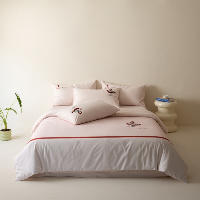 91家纺网 家纺一手货源 找家纺 小叮当家纺仓储工厂店 2025新款提供买家秀爆款花型不断货全棉纯棉磨毛四件套大版定位印加绣 小甜心