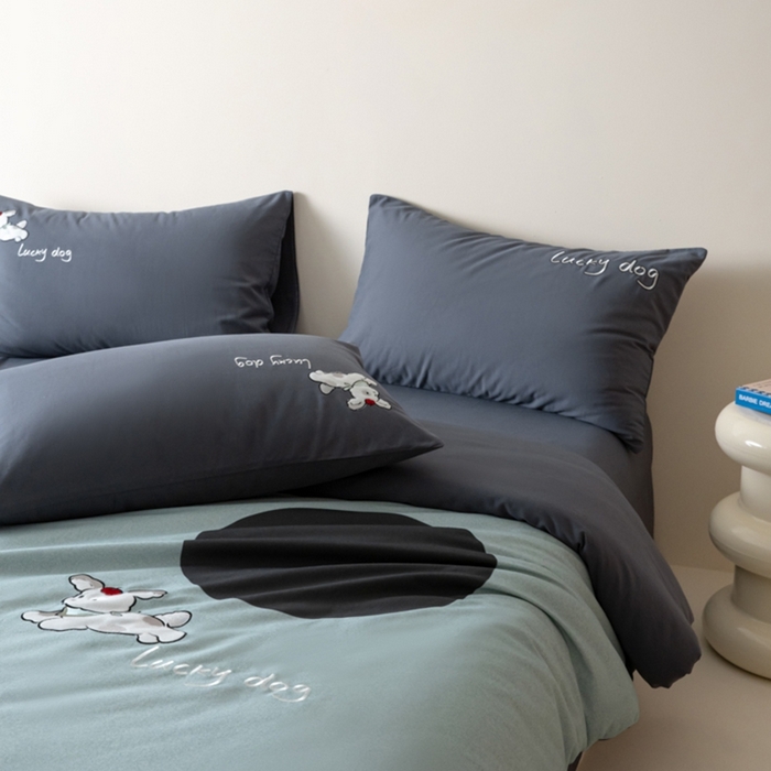 91家纺网 家纺一手货源 找家纺 小叮当家纺仓储工厂店 2025新款提供买家秀爆款花型不断货全棉纯棉磨毛四件套大版定位印加绣 波点派对