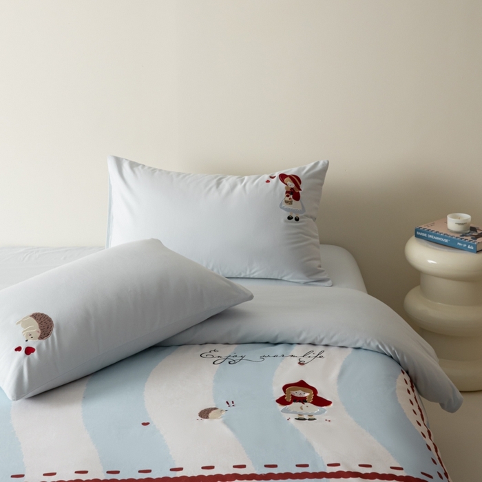 91家纺网 家纺一手货源 找家纺 小叮当家纺仓储工厂店 2025新款提供买家秀爆款花型不断货全棉纯棉磨毛四件套大版定位印加绣 小红帽