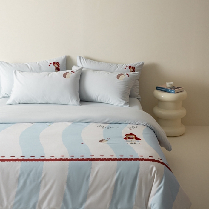 91家纺网 家纺一手货源 找家纺 小叮当家纺仓储工厂店 2025新款提供买家秀爆款花型不断货全棉纯棉磨毛四件套大版定位印加绣 小红帽