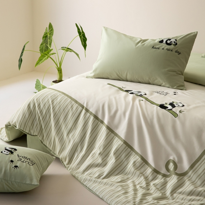 91家纺网 家纺一手货源 找家纺 小叮当家纺仓储工厂店 2025新款提供买家秀爆款花型不断货全棉纯棉磨毛四件套大版定位印加绣 熊猫抱竹