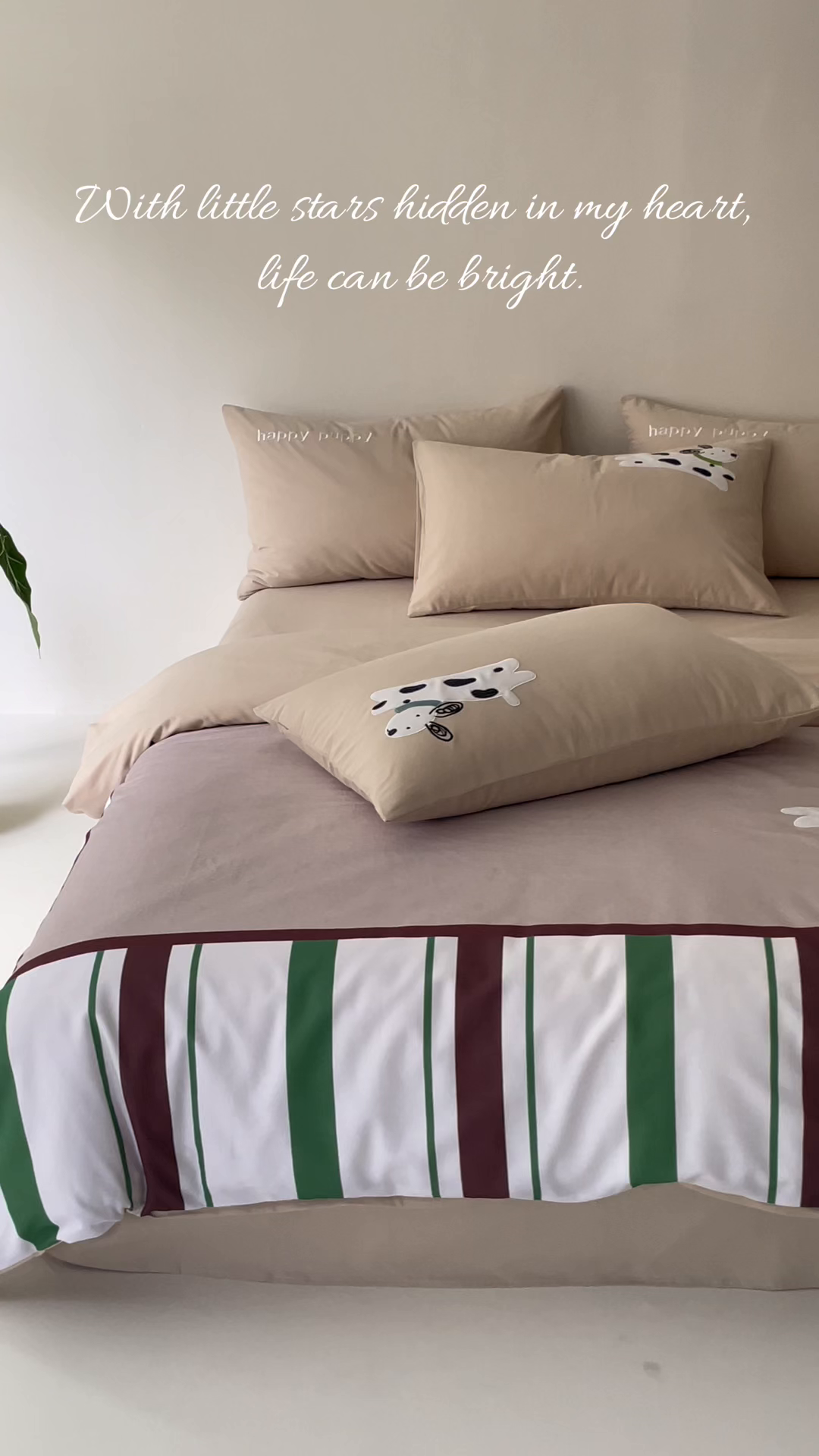 91家纺网 家纺一手货源 找家纺 小叮当家纺仓储工厂店 2025新款提供买家秀爆款花型不断货全棉纯棉磨毛四件套大版定位印加绣 狗狗骑士