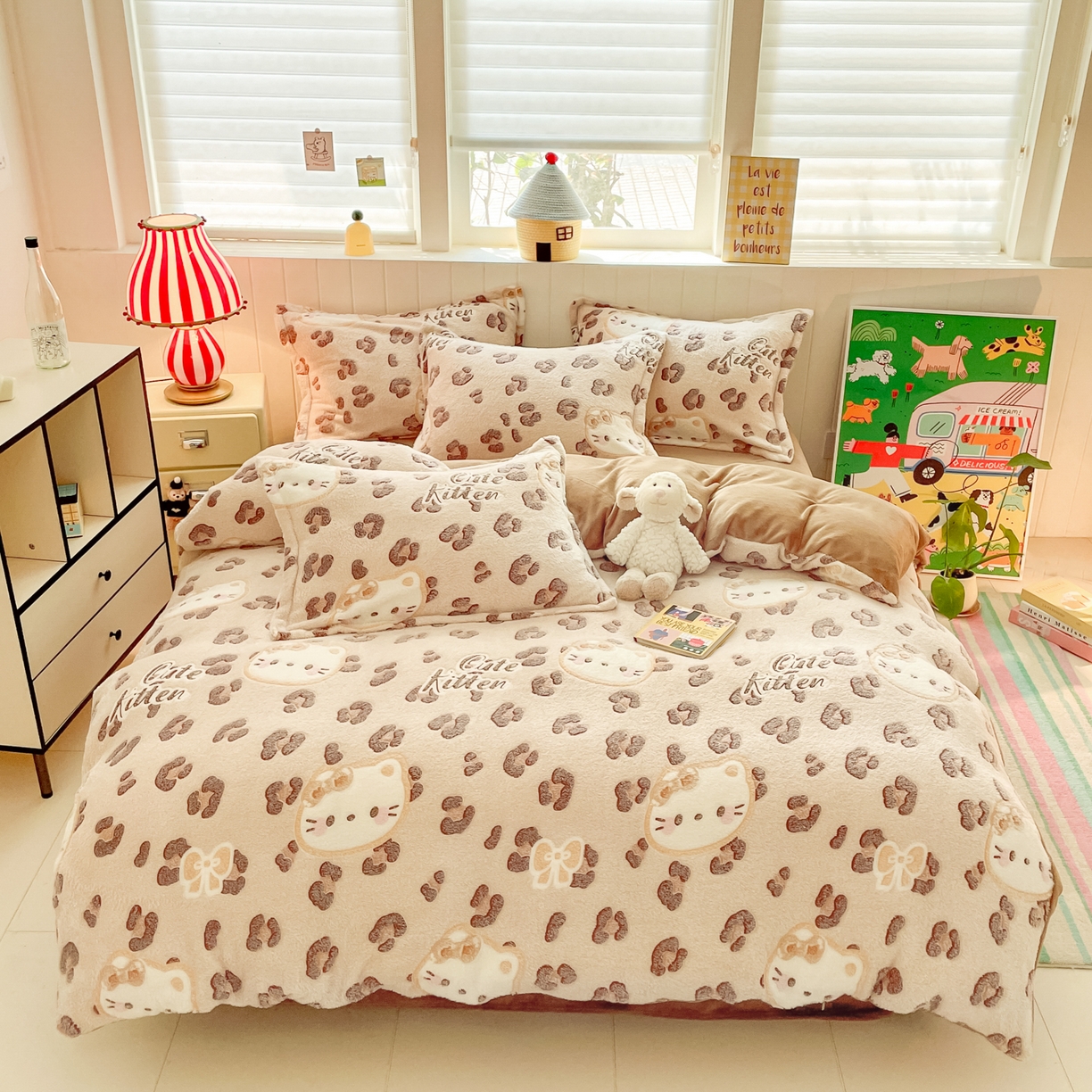 91家纺网 家纺一手货源 找家纺 沐慕 2025新款A类200g加厚雪花绒180g牛奶绒四件套 豹纹猫咪