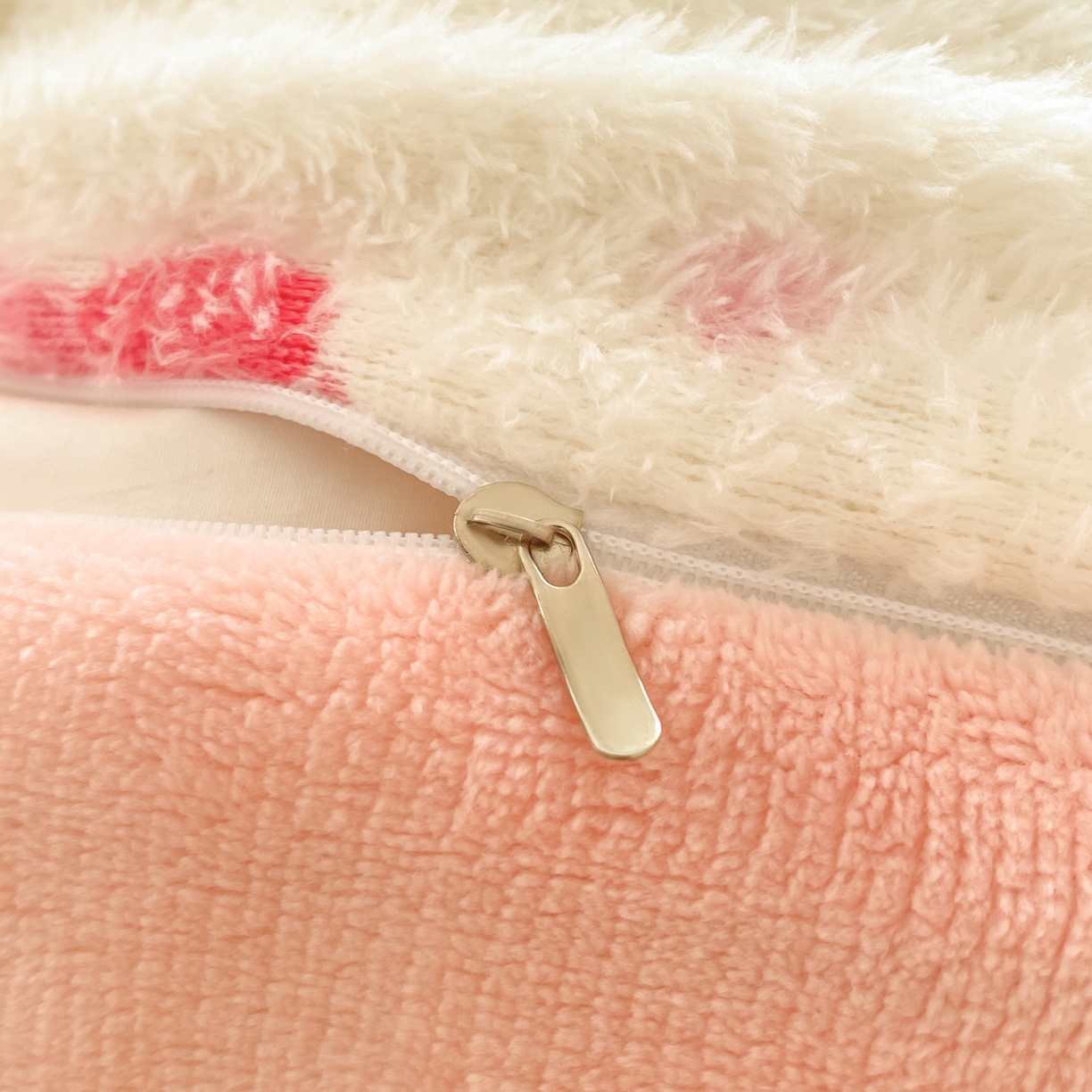 91家纺网 家纺一手货源 找家纺 沐慕 2025新款A类200g加厚雪花绒180g牛奶绒四件套 蛋糕小兔