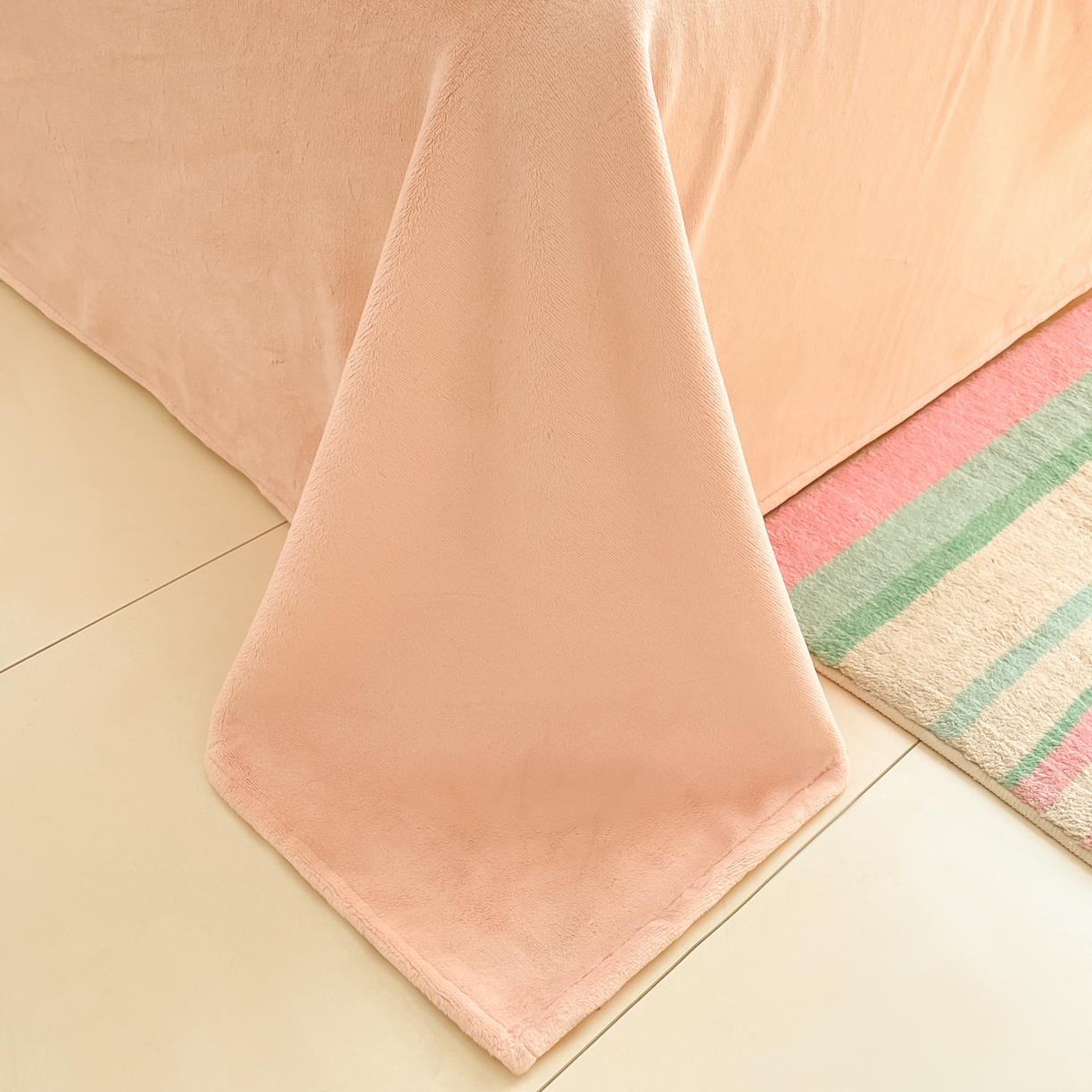 91家纺网 家纺一手货源 找家纺 沐慕 2025新款A类200g加厚雪花绒180g牛奶绒四件套 蛋糕小兔