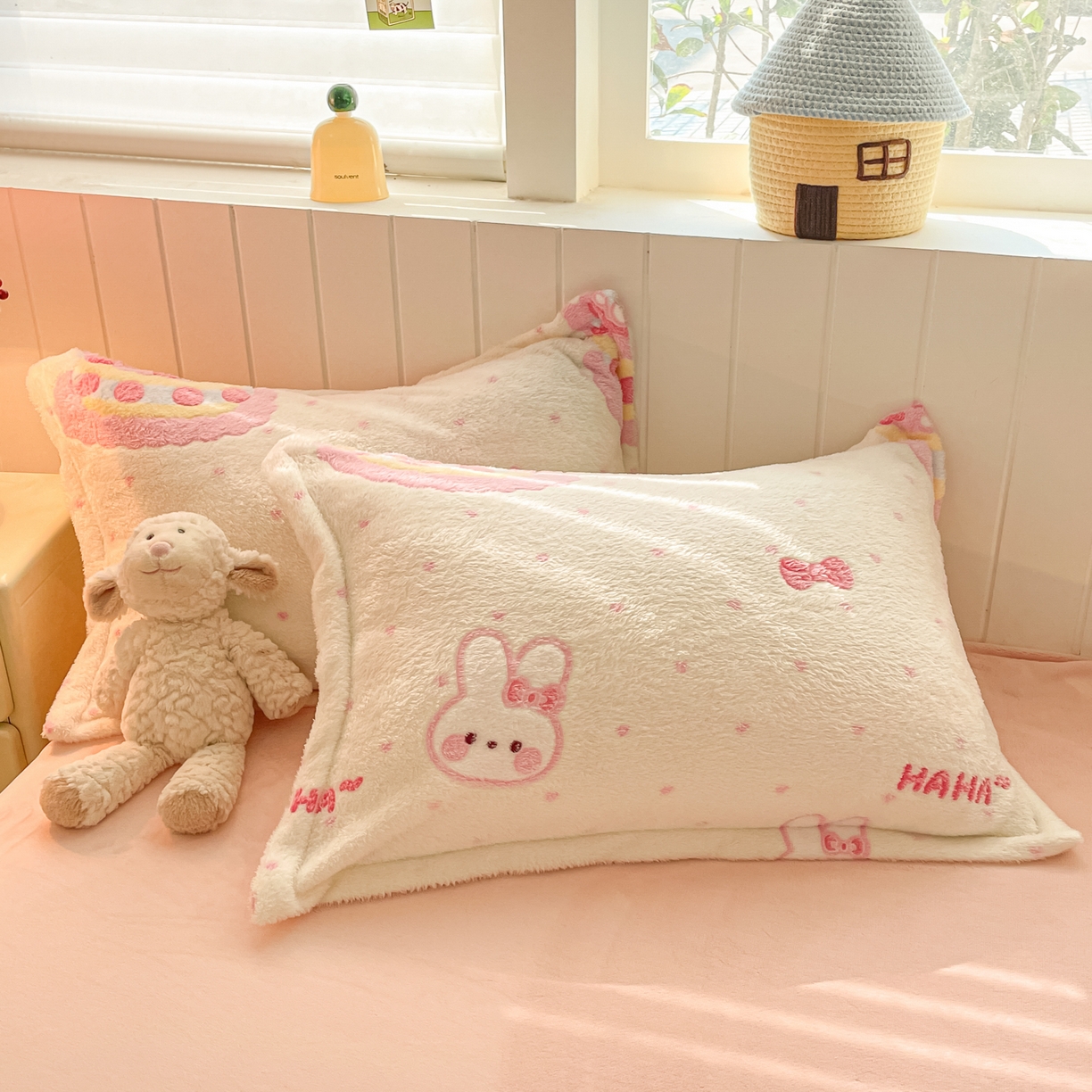 91家纺网 家纺一手货源 找家纺 沐慕 2025新款A类200g加厚雪花绒180g牛奶绒四件套 蛋糕小兔