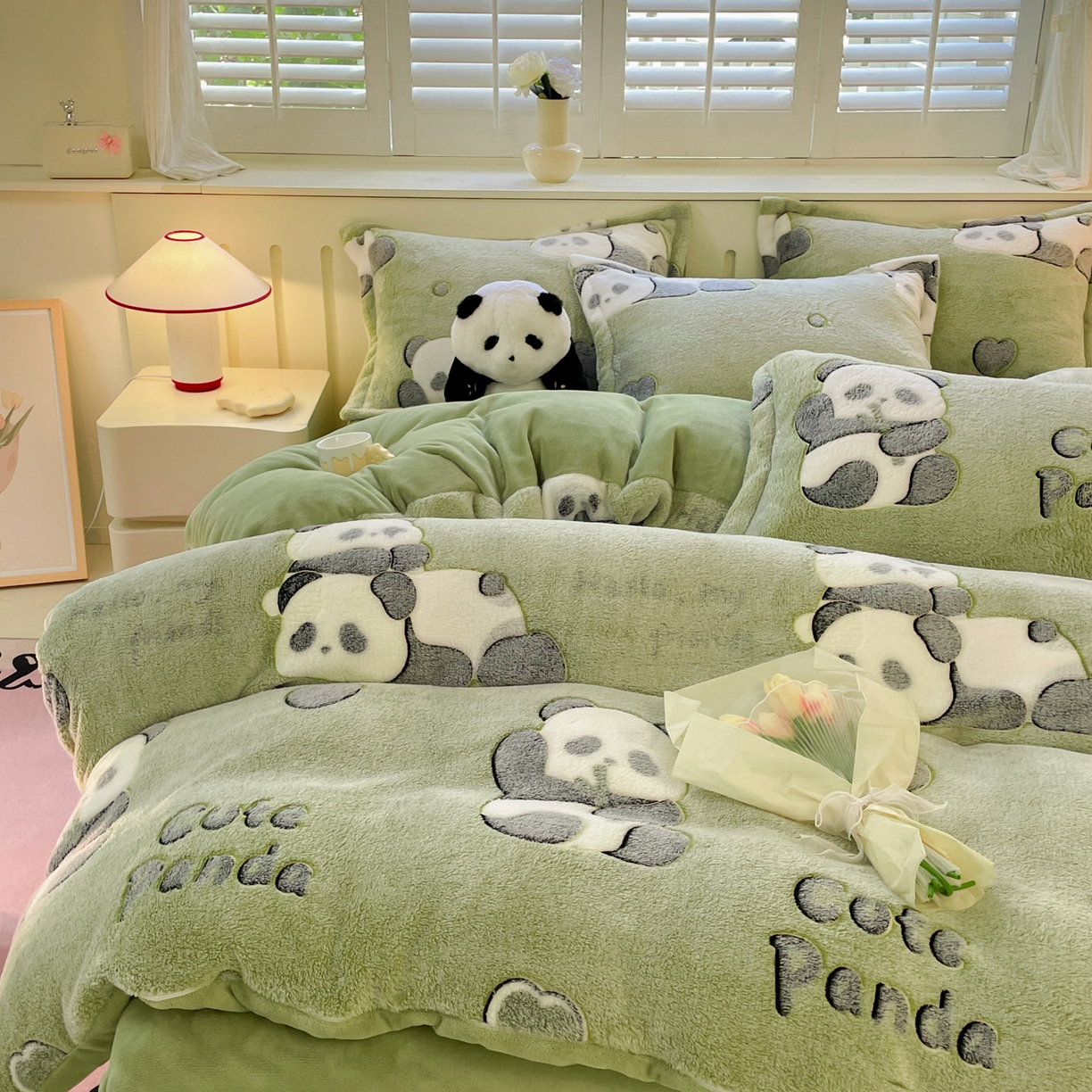 91家纺网 家纺一手货源 找家纺 沐慕 2025新款A类200g加厚雪花绒180g牛奶绒四件套 熊猫伙伴