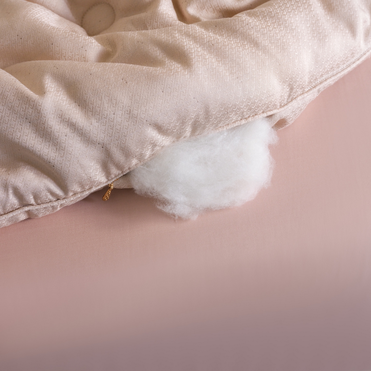 91家纺网 家纺一手货源 找家纺 （总）桂雅居 2025新款英伦风尚有机鲜豆蛋白被被子被芯