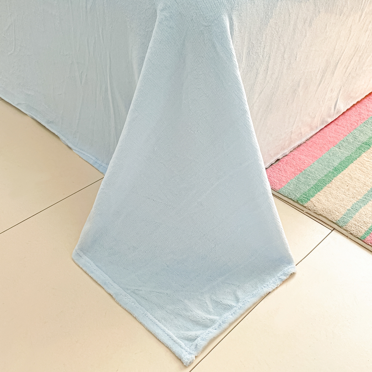 91家纺网 家纺一手货源 找家纺 沐慕 2025新款A类200g加厚雪花绒180g牛奶绒四件套 雪纳瑞