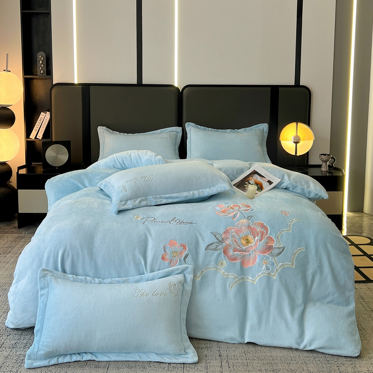 91家纺网 家纺一手货源 找家纺 居易简 2025新款亲肤刺绣款牛奶绒四件套-花晨月夕 花晨月夕-天蓝