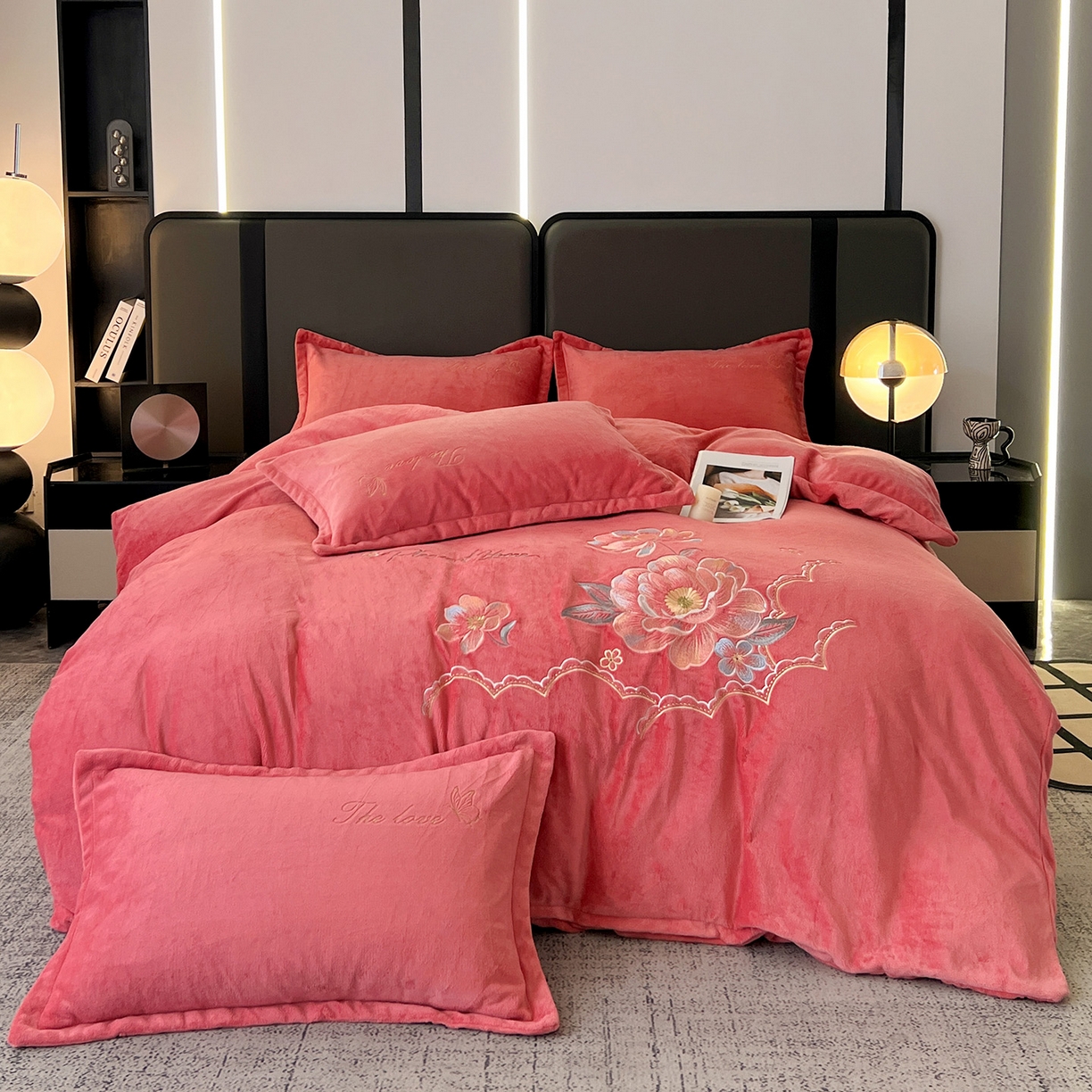 91家纺网 家纺一手货源 找家纺 居易简 2025新款亲肤刺绣款牛奶绒四件套-花晨月夕 花晨月夕-姜红