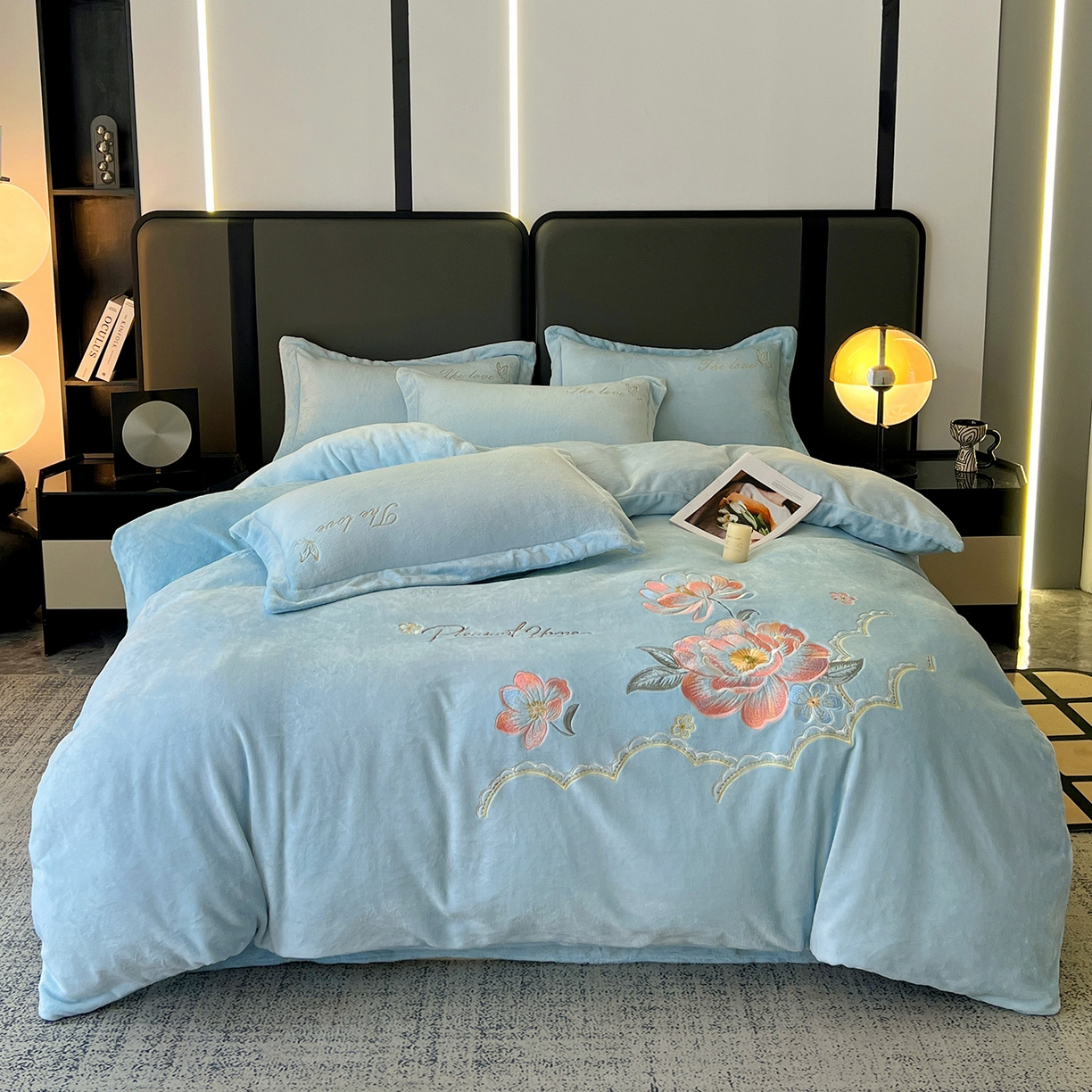 91家纺网 家纺一手货源 找家纺 居易简 2025新款亲肤刺绣款牛奶绒四件套-花晨月夕 花晨月夕-天蓝