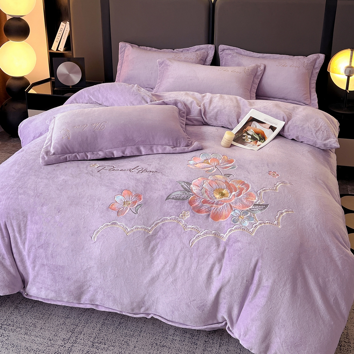 居易简 2025新款亲肤刺绣款牛奶绒四件套-花晨月夕 花晨月夕-魅紫