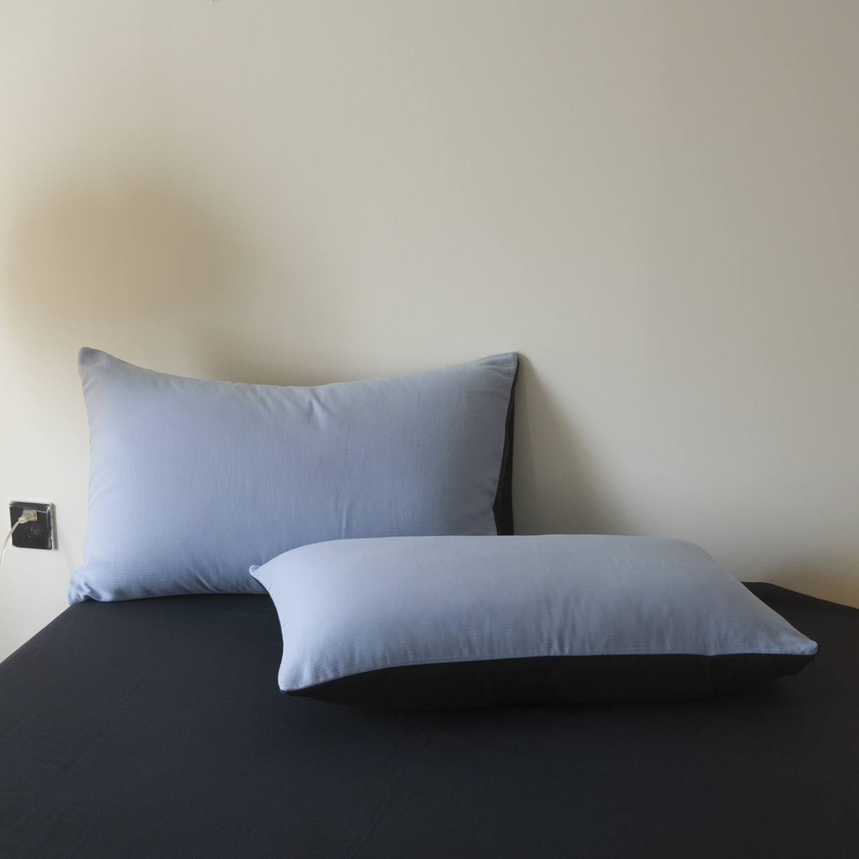 91家纺网 家纺一手货源 找家纺 小叮当家纺仓储工厂店 2025新款提供买家秀爆款花型不断货60s水洗提花全棉纯棉磨毛四件套 星蓝+玛瑙灰