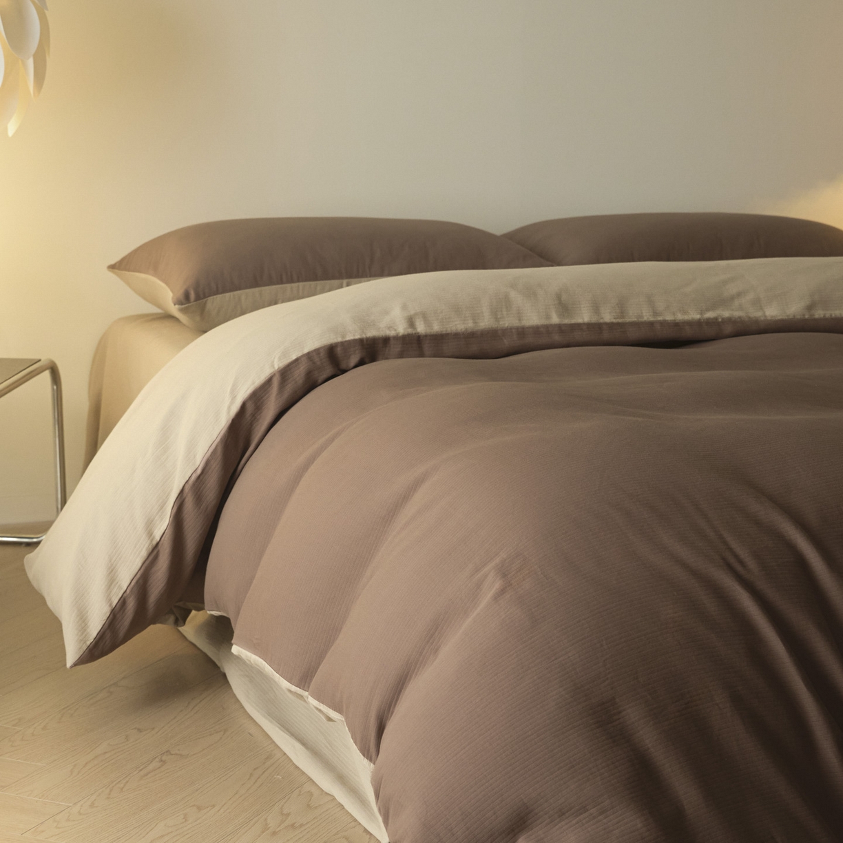 91家纺网 家纺一手货源 找家纺 小叮当家纺仓储工厂店 2025新款提供买家秀爆款花型不断货60s水洗提花全棉纯棉磨毛四件套 迷雾棕+茶褐棕