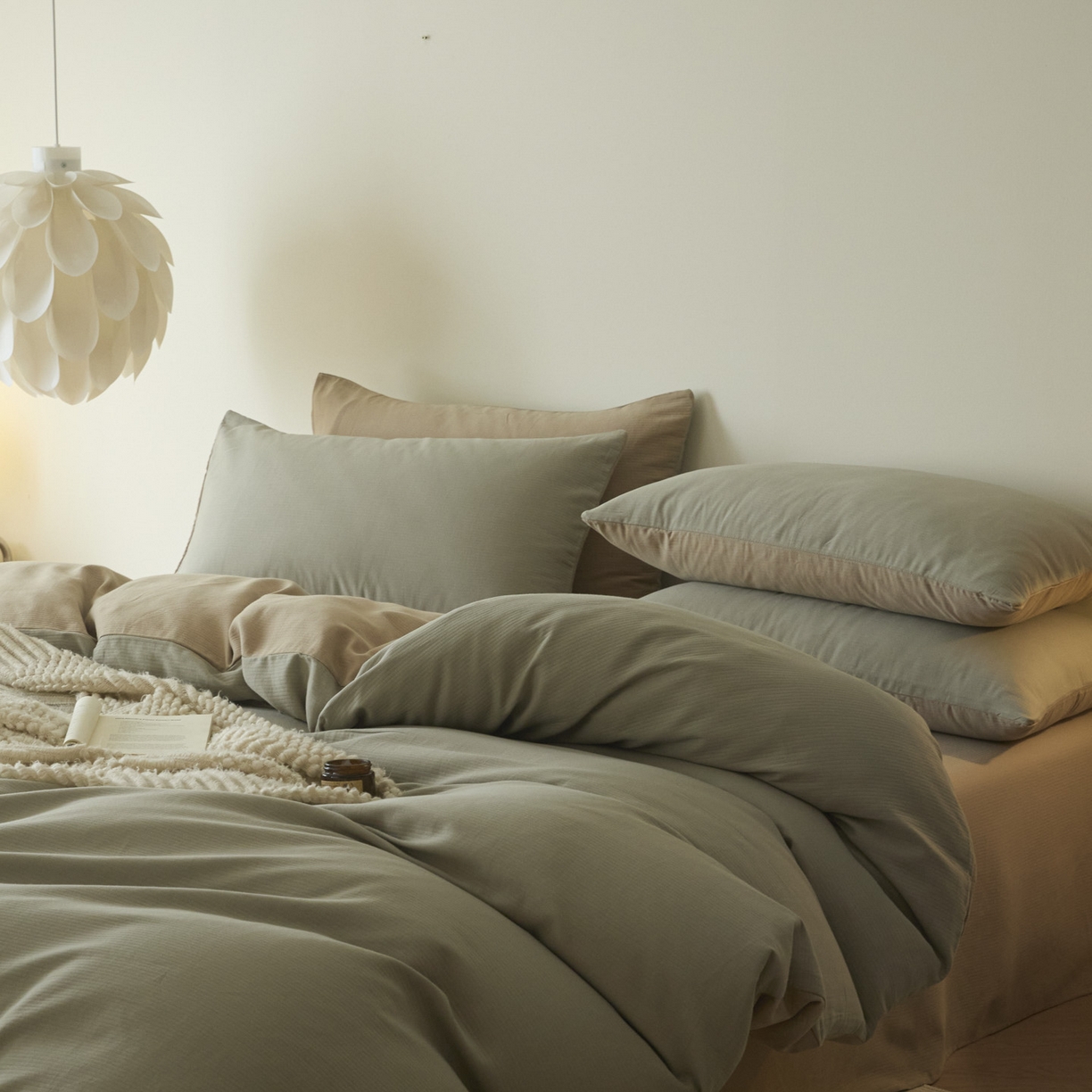 91家纺网 家纺一手货源 找家纺 小叮当家纺仓储工厂店 2025新款提供买家秀爆款花型不断货60s水洗提花全棉纯棉磨毛四件套 浅绿金+茶褐棕