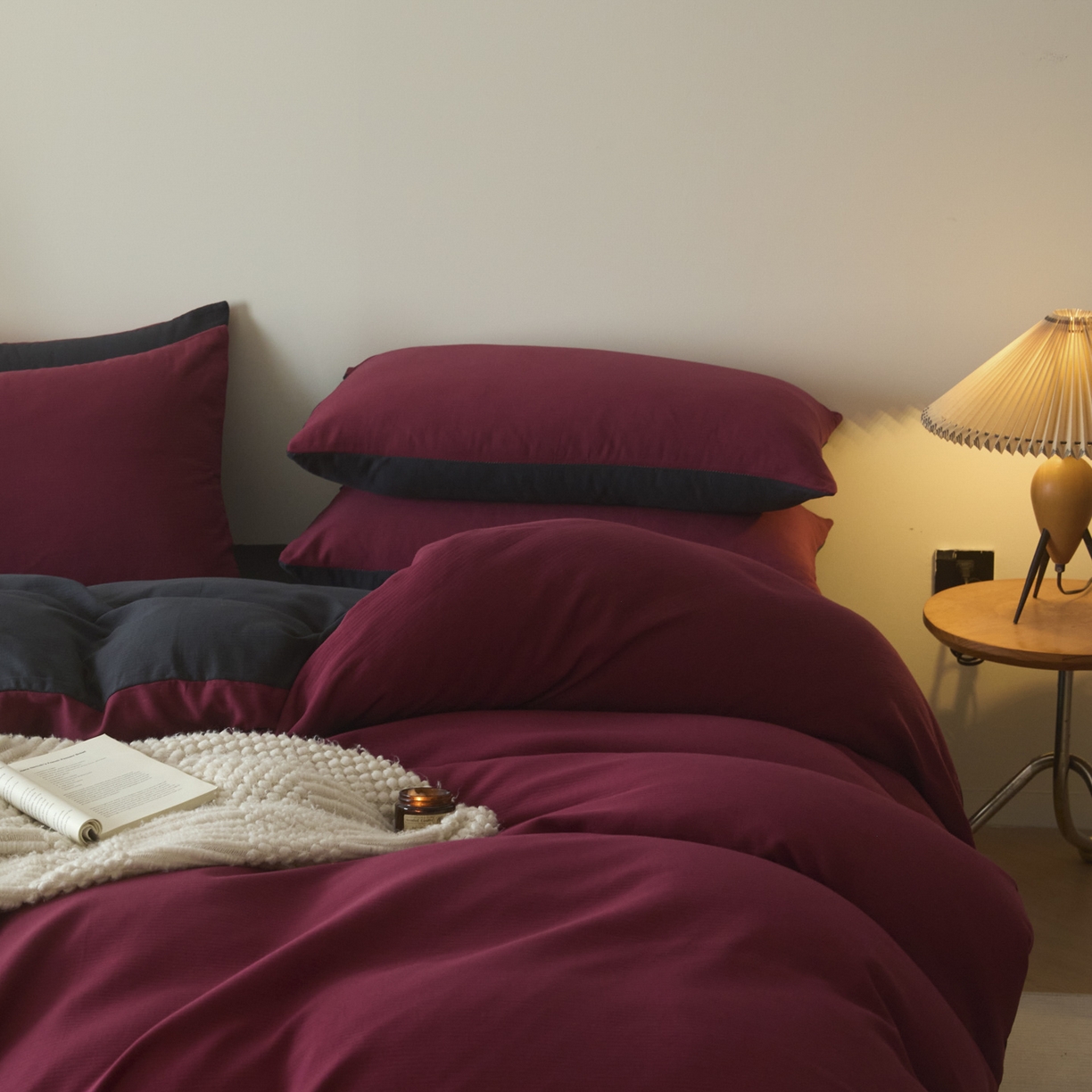 91家纺网 家纺一手货源 找家纺 小叮当家纺仓储工厂店 2025新款提供买家秀爆款花型不断货60s水洗提花全棉纯棉磨毛四件套 樱桃红+玛瑙灰