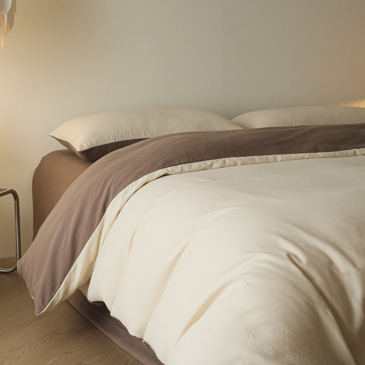 91家纺网 家纺一手货源 找家纺 小叮当家纺仓储工厂店 2025新款提供买家秀爆款花型不断货60s水洗提花全棉纯棉磨毛四件套 米杏色+迷雾棕