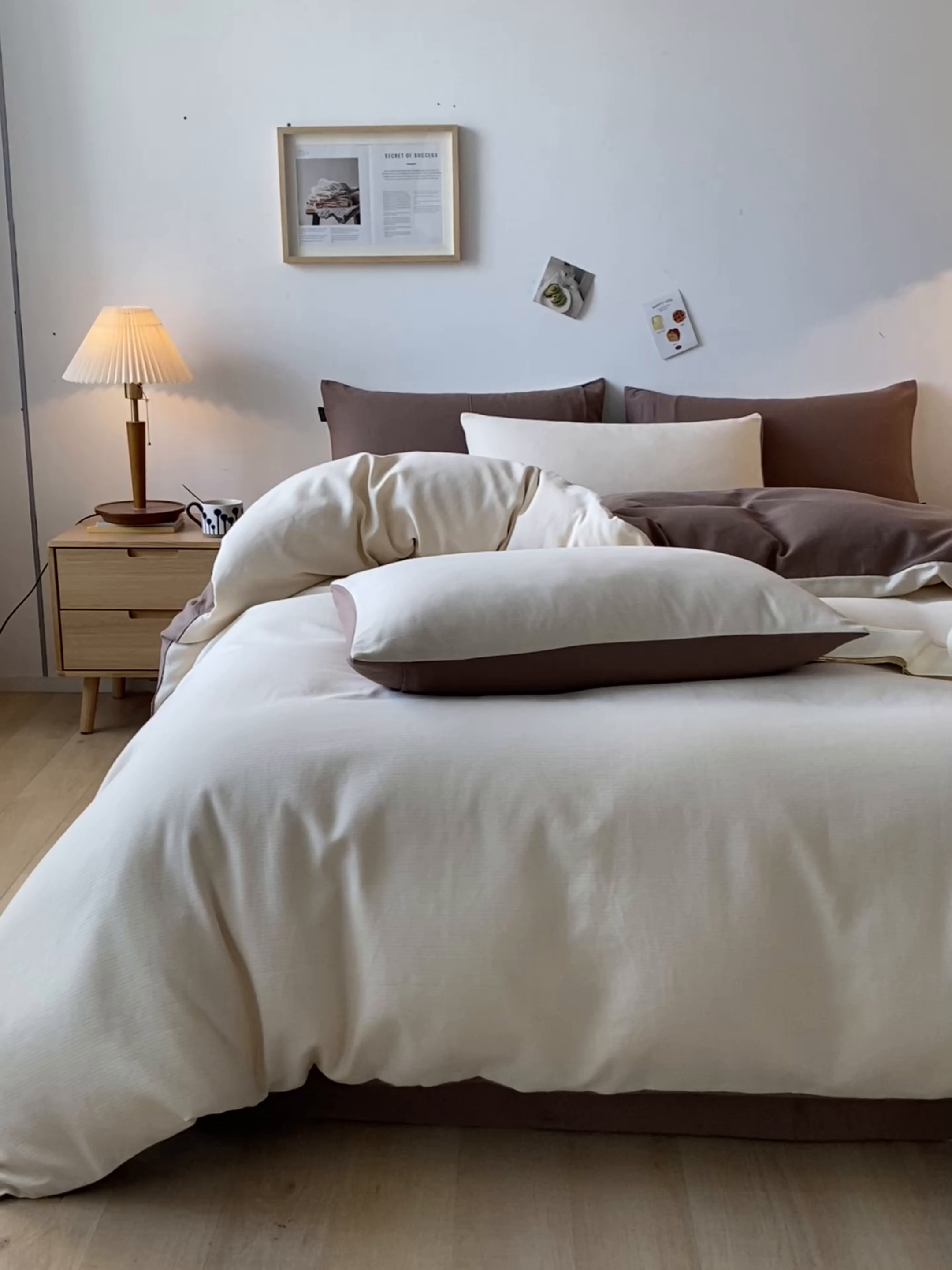 91家纺网 家纺一手货源 找家纺 小叮当家纺仓储工厂店 2025新款提供买家秀爆款花型不断货60s水洗提花全棉纯棉磨毛四件套 米杏色