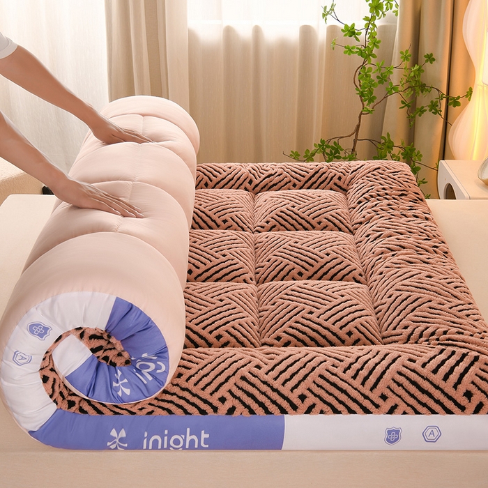 91家纺网 家纺一手货源 找家纺 （总）预言家纺 2025新款亲肤缦沙绒系列床垫