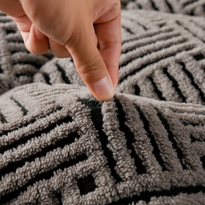 91家纺网 家纺一手货源 找家纺 预言家纺 2025新款亲肤缦沙绒系列床垫 灰边-黑