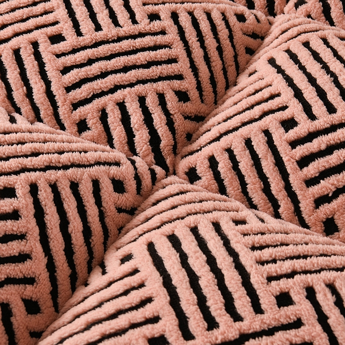 91家纺网 家纺一手货源 找家纺 预言家纺 2025新款亲肤缦沙绒系列床垫 紫边豆沙