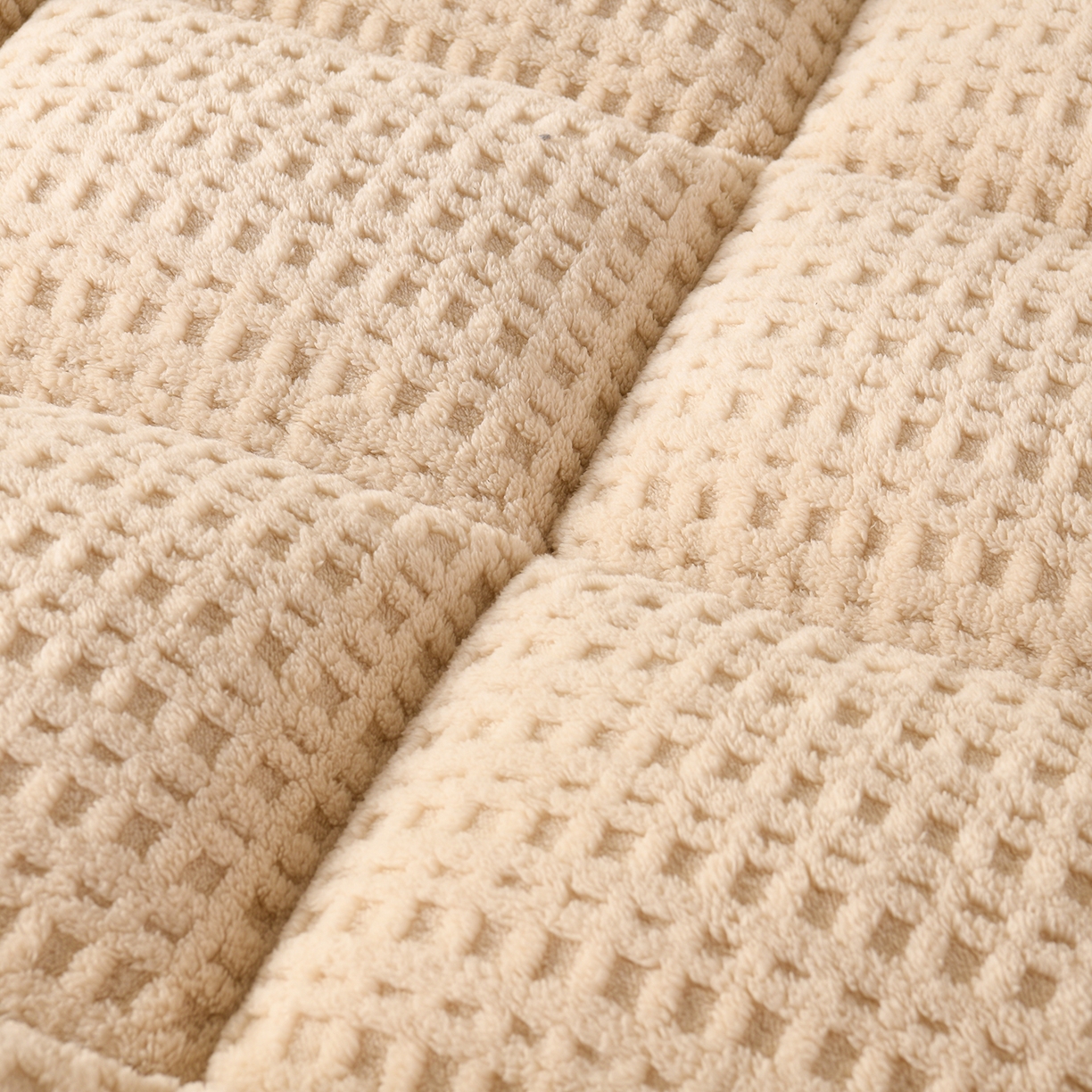 91家纺网 家纺一手货源 找家纺 预言家纺 2025新款亲肤方格绒系列床垫 卡其