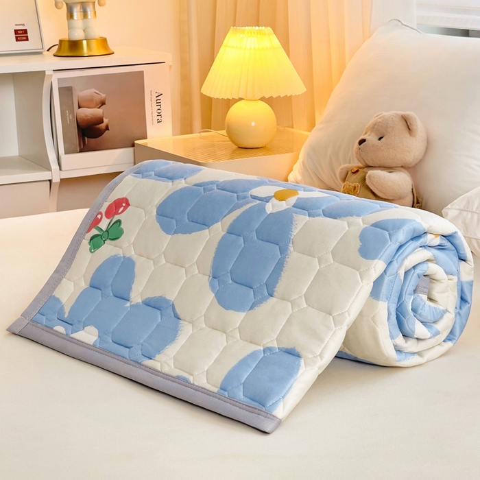 91家纺网 家纺一手货源 找家纺 预言家纺 2025新款亲肤薄垫针织系列床垫 针织蓝花