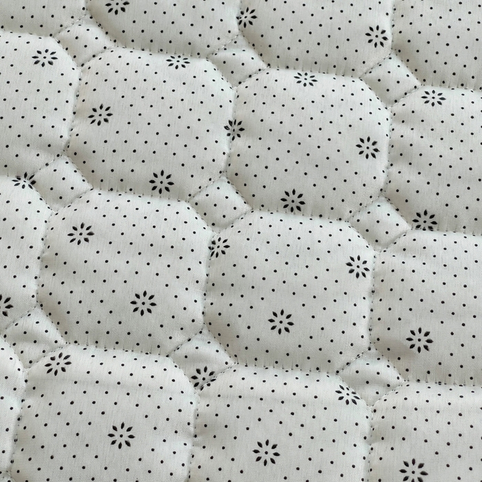 91家纺网 家纺一手货源 找家纺 预言家纺 2025新款亲肤薄垫针织系列床垫 针织苹果绿