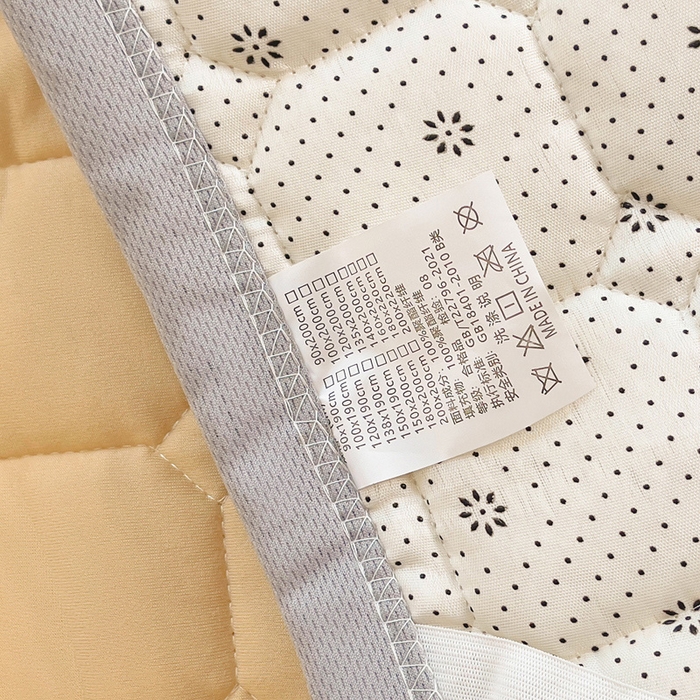 91家纺网 家纺一手货源 找家纺 预言家纺 2025新款亲肤薄垫针织系列床垫 针织驼色