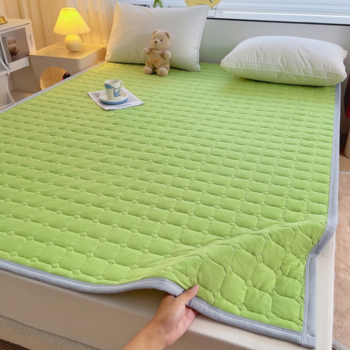 91家纺网 家纺一手货源 找家纺 预言家纺 2025新款亲肤薄垫针织系列床垫 针织果绿