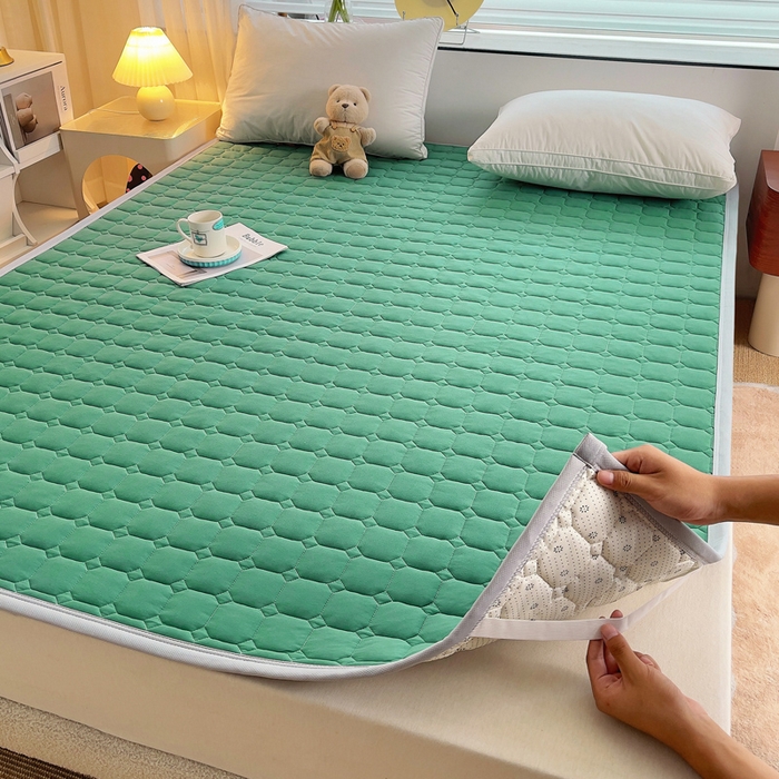 91家纺网 家纺一手货源 找家纺 预言家纺 2025新款亲肤薄垫针织系列床垫 针织苹果绿