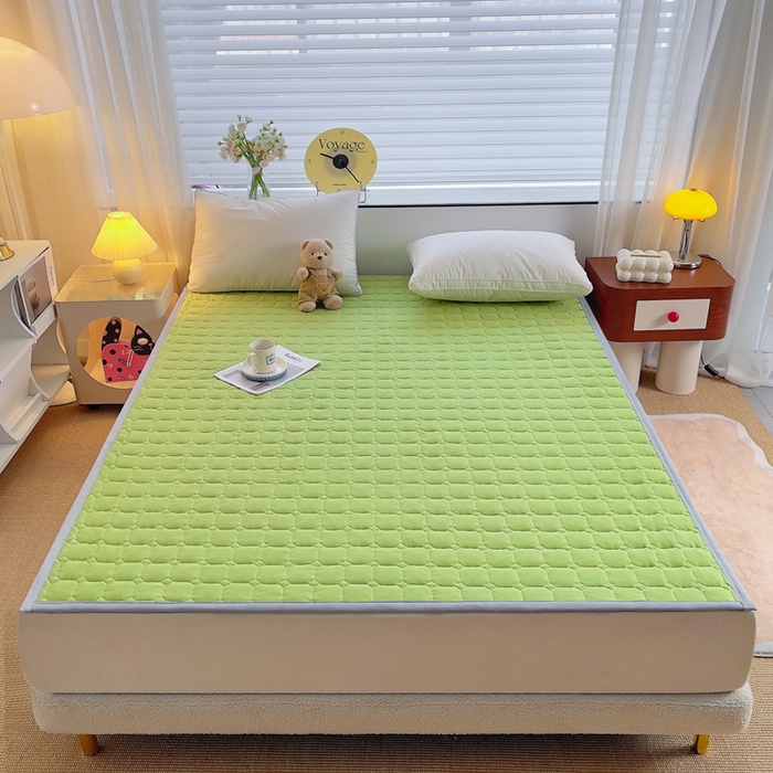 91家纺网 家纺一手货源 找家纺 预言家纺 2025新款亲肤薄垫针织系列床垫 针织果绿