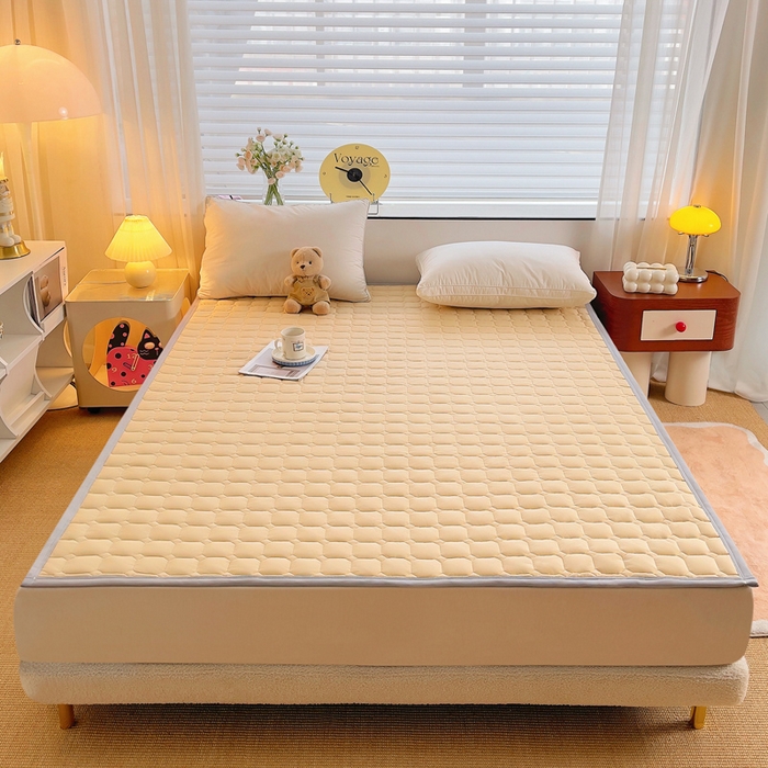 91家纺网 家纺一手货源 找家纺 预言家纺 2025新款亲肤薄垫针织系列床垫 针织驼色