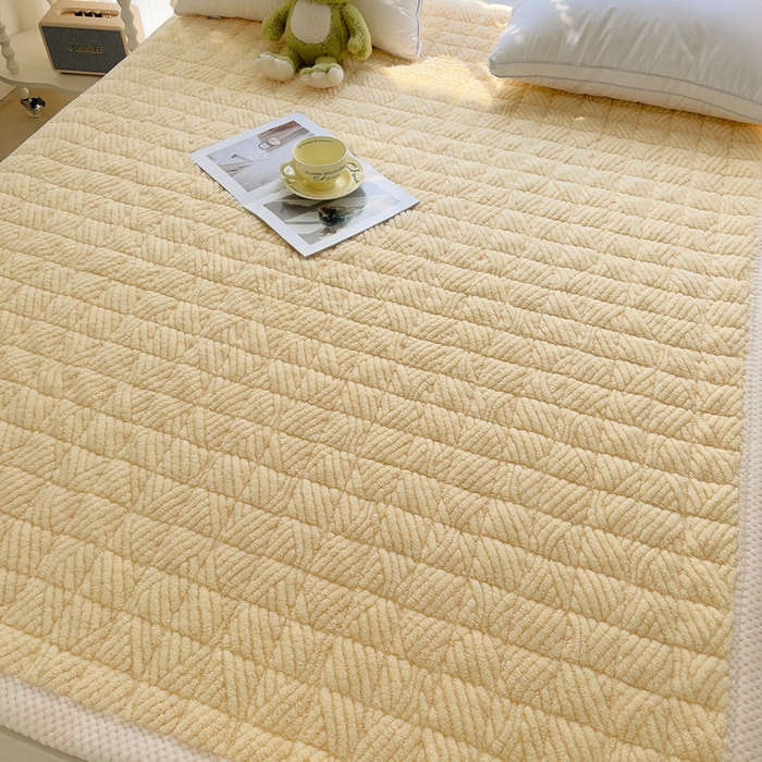 91家纺网 家纺一手货源 找家纺 （总）预言家纺 2025新款亲肤薄垫绒系列床垫