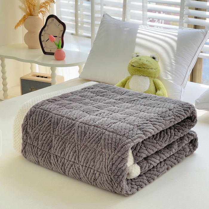 91家纺网 家纺一手货源 找家纺 预言家纺 2025新款亲肤薄垫绒系列床垫 薄垫绒深灰