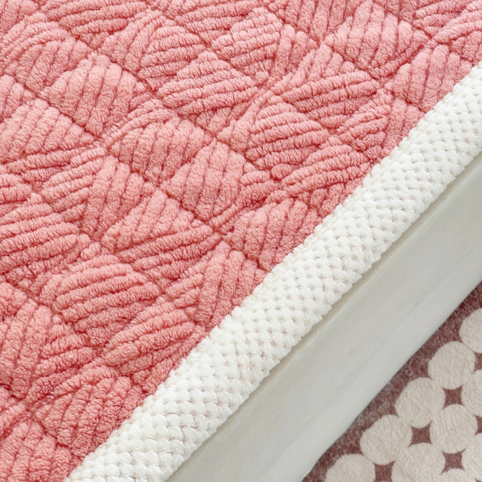 91家纺网 家纺一手货源 找家纺 预言家纺 2025新款亲肤薄垫绒系列床垫 薄垫绒豆沙