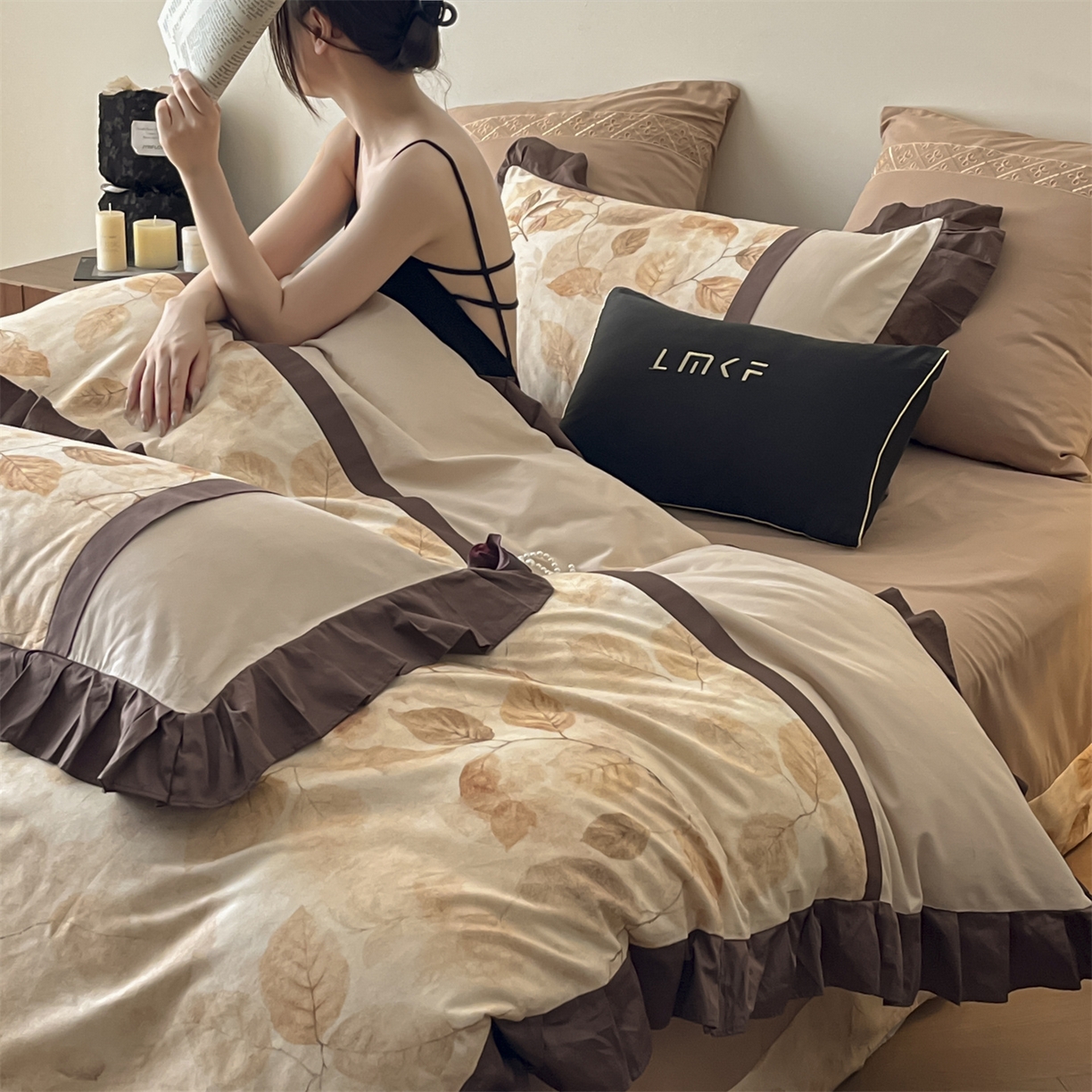 91家纺网 家纺一手货源 找家纺 （总）蓝米卡夫 2025秋冬-全棉60支磨毛印+绣-法尔漫系列（礼盒包装）-拍摄风格2 提供买家秀